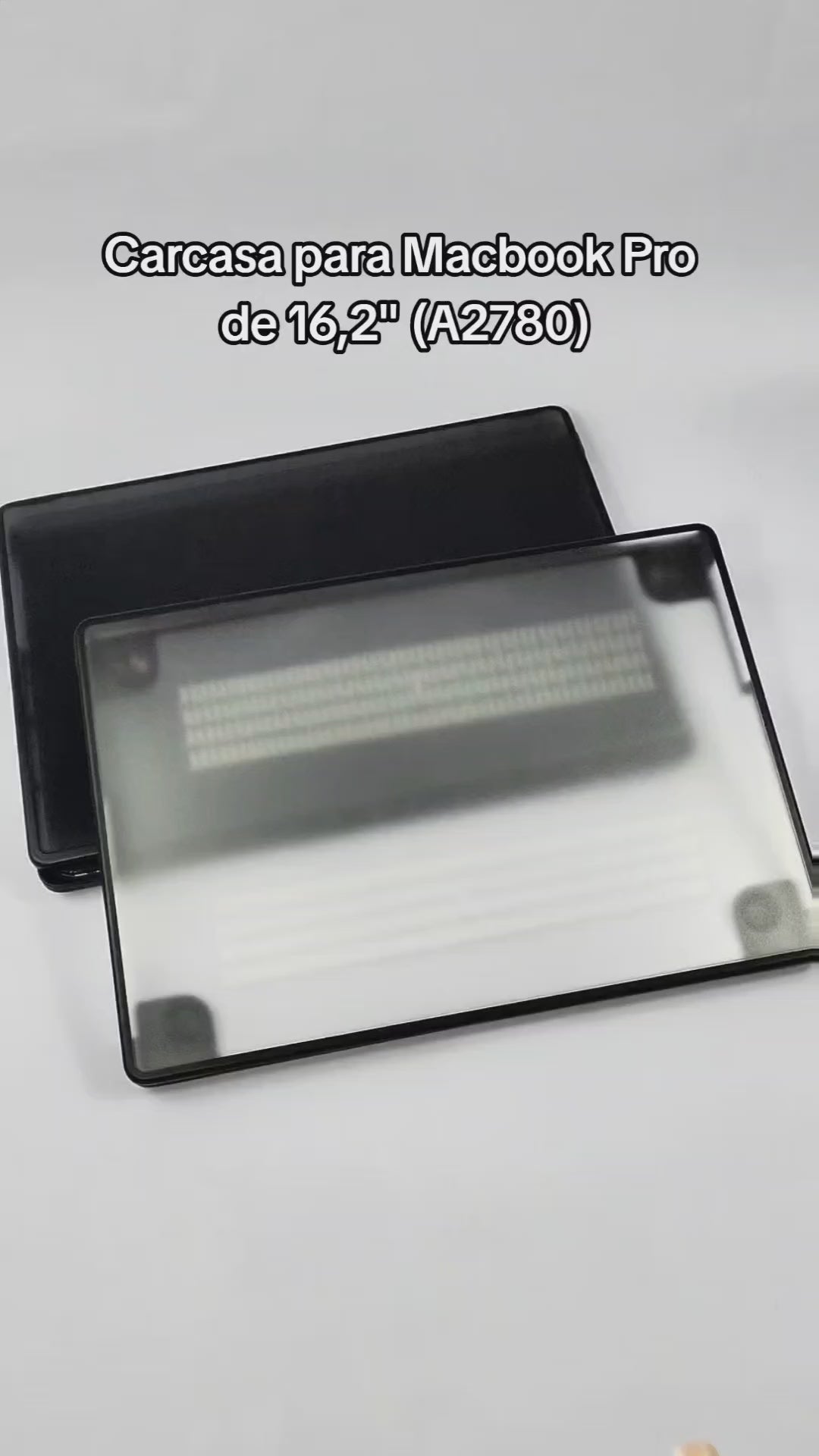 Cargar vídeo: Carcasa Macbook Pro Borde Goma 16.2 A2485 Transparente CAR-BG-A2485-T