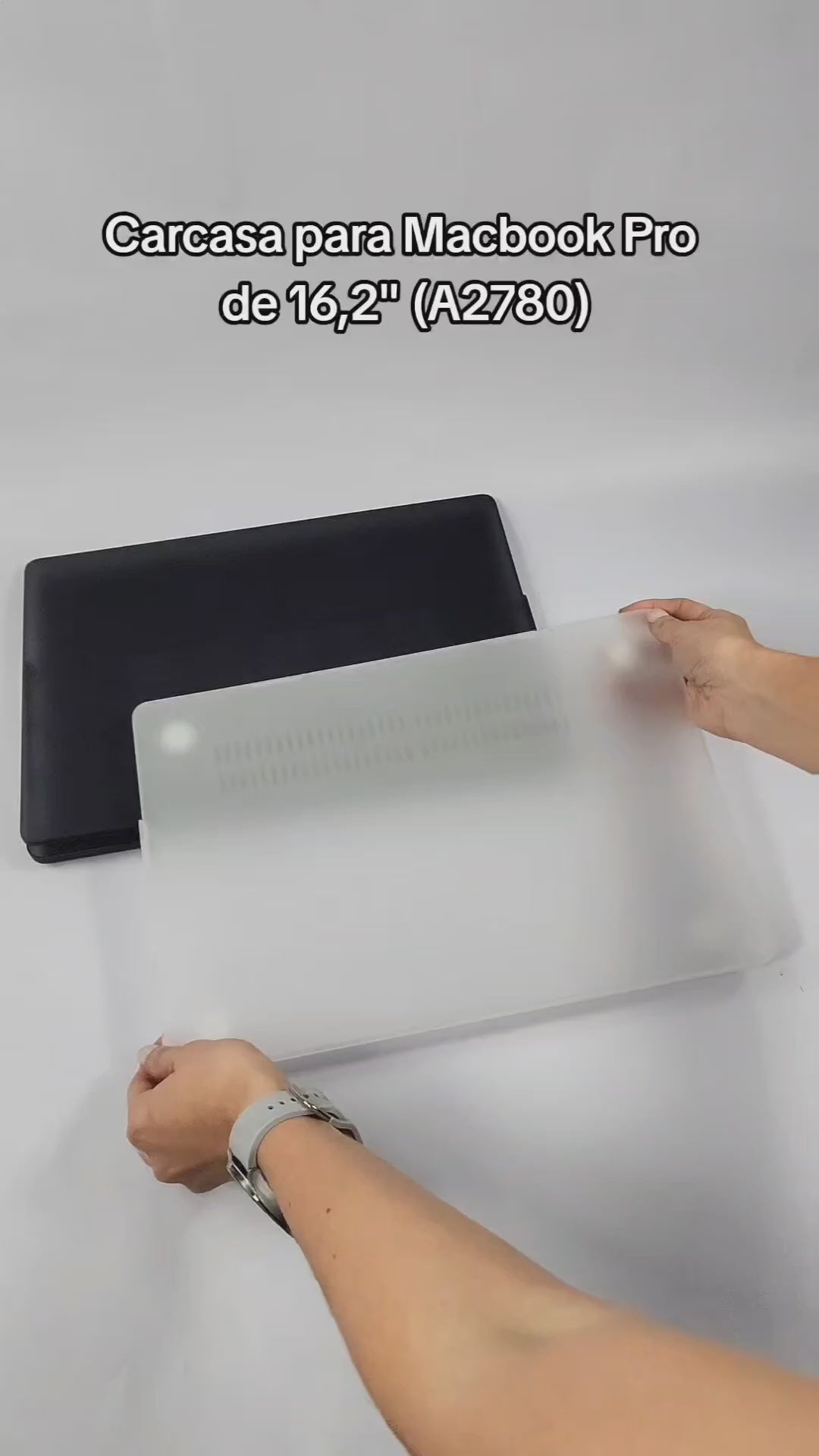 Cargar vídeo: Carcasa Macbook Pro 16.2 A2485 Transparente mas Protectores CAR-N-A2485-PRO-T